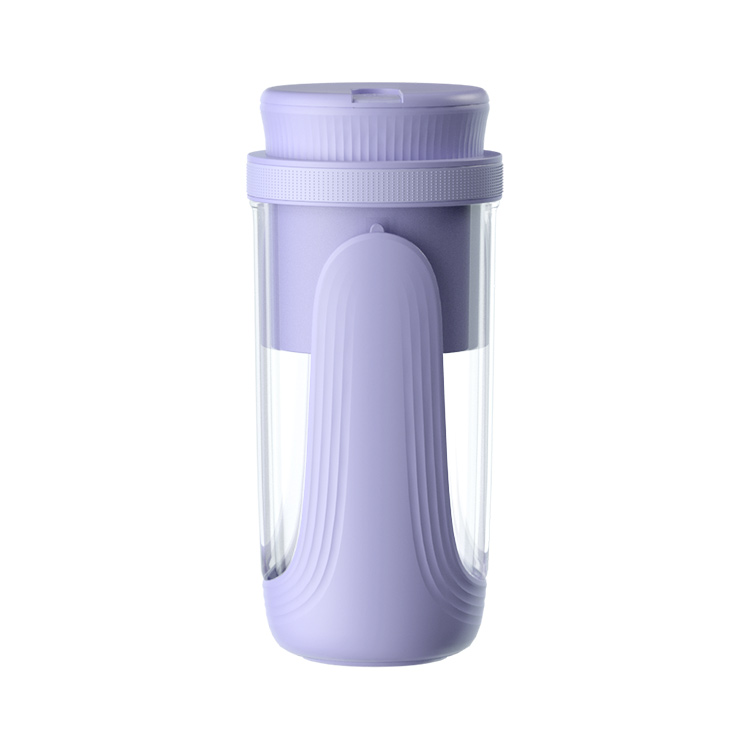 One-handed Drinking Mini Blender 2 One-handed Drinking Mini Blender